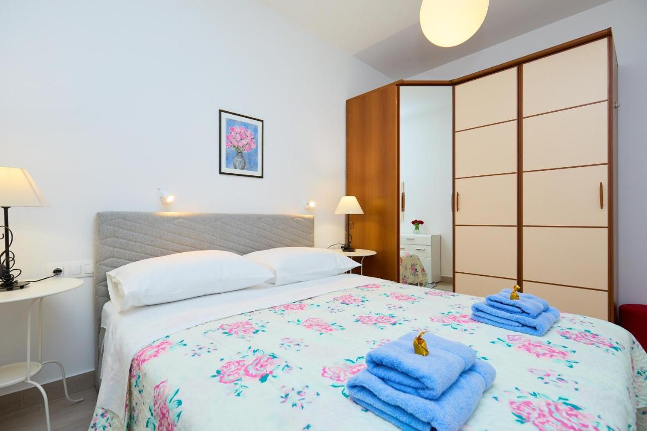 Apartment Laurus